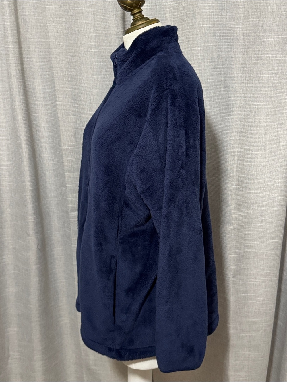 Wmns LANDS END Plush FullZip-Sz XL Petite-Navy-Pockets-EUC - Picture 5 of 15